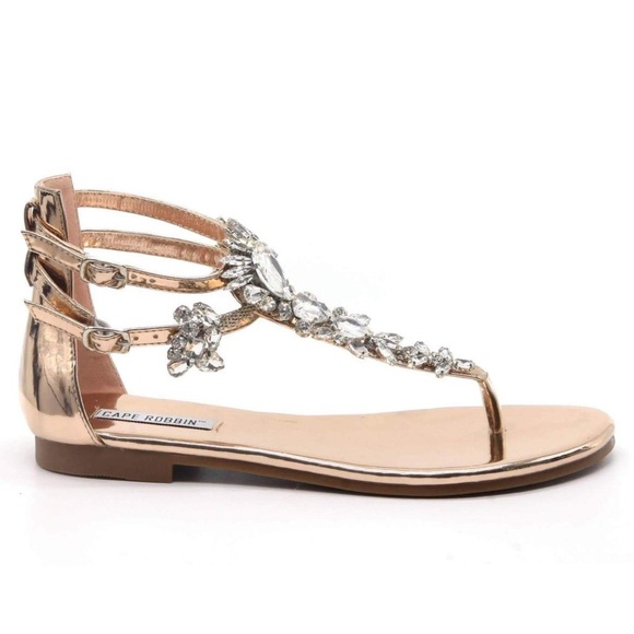 💎 Rose Gold Patent Leather Jeweled Sandals - Picture 3 of 4